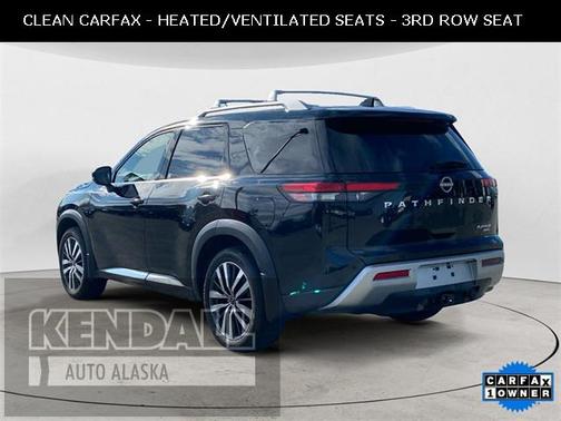2022 Nissan Pathfinder Platinum 4WD