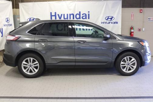Photo 4 of 28 of 2018 Ford Edge SEL