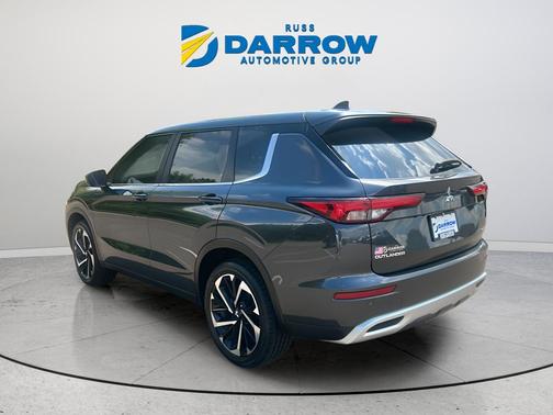 Graphite Gray 2024 Mitsubishi Outlander SE S-AWC