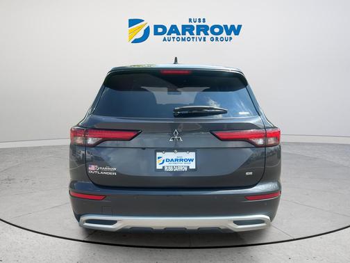 Graphite Gray 2024 Mitsubishi Outlander SE S-AWC