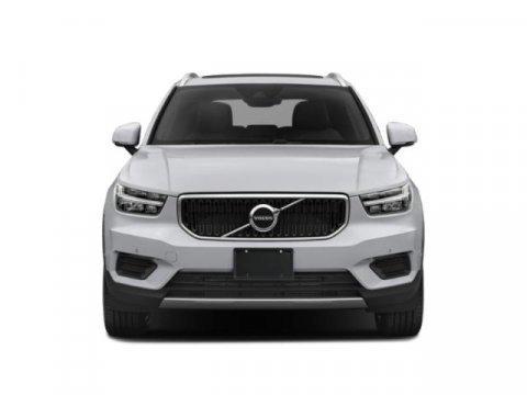 2019 Volvo XC40 T5 Momentum