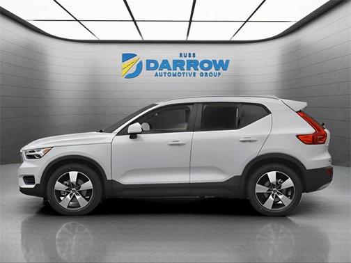2019 Volvo XC40 T5 Momentum