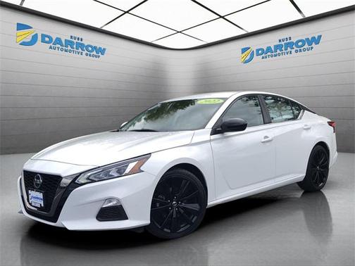 2022 Nissan Altima SR FWD