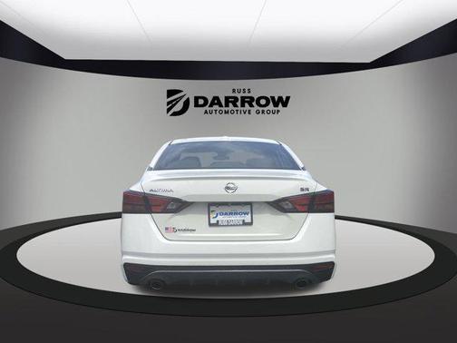 2022 Nissan Altima SR FWD