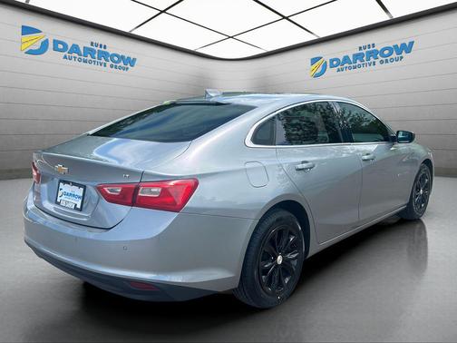Sterling Gray Metallic 2024 Chevrolet Malibu FWD 1LT
