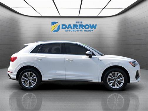 2021 Audi Q3 45 S line Premium