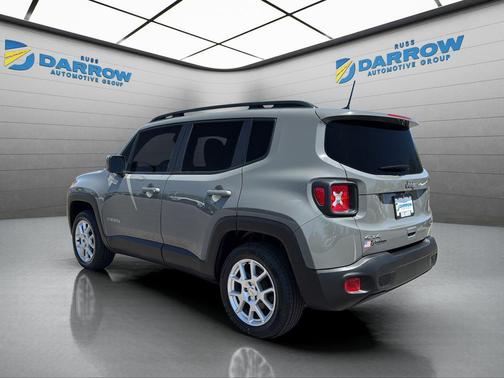 Sting-Gray Clearcoat 2021 Jeep Renegade Latitude
