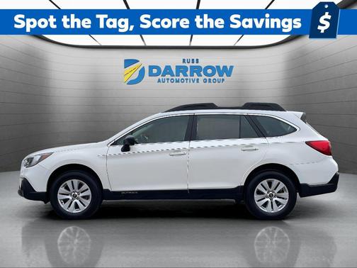 Crystal White Pearl 2019 Subaru Outback 2.5i