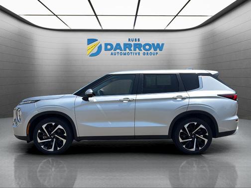 Alloy Silver Metallic 2024 Mitsubishi Outlander SE S-AWC