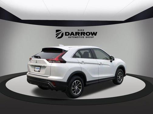 2023 Mitsubishi Eclipse Cross ES