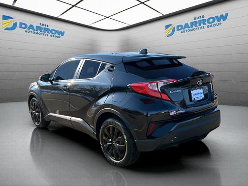 2021 Toyota C-HR LE