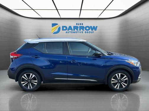 2019 Nissan Kicks SR