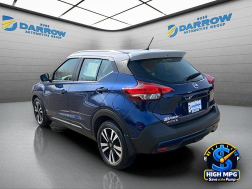 2019 Nissan Kicks SR