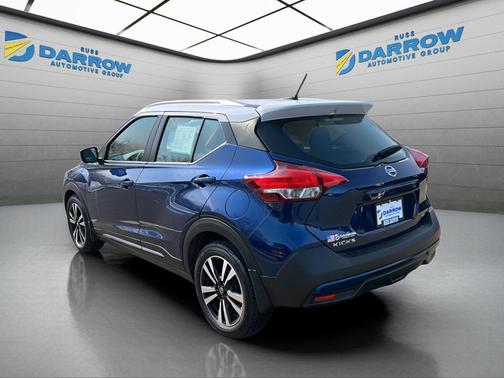 2019 Nissan Kicks SR