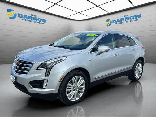 Radiant Silver Metallic 2018 Cadillac XT5 Premium Luxury