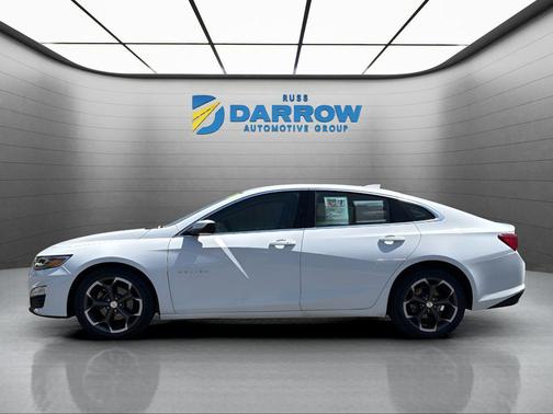 Summit White 2023 Chevrolet Malibu FWD 1LT