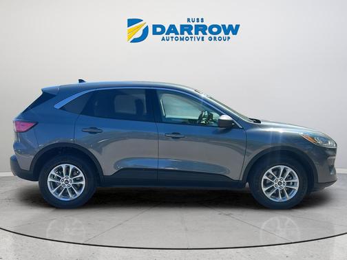 Carbonized Gray Metallic 2022 Ford Escape SE