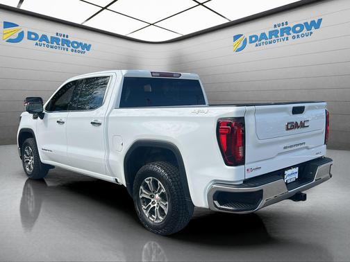 Summit White 2024 GMC Sierra 1500 SLT