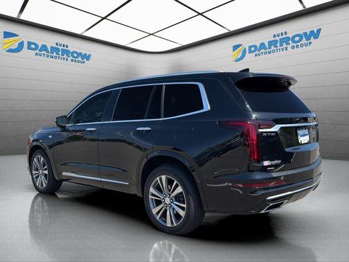Stellar Black Metallic 2022 Cadillac XT6 Premium Luxury AWD