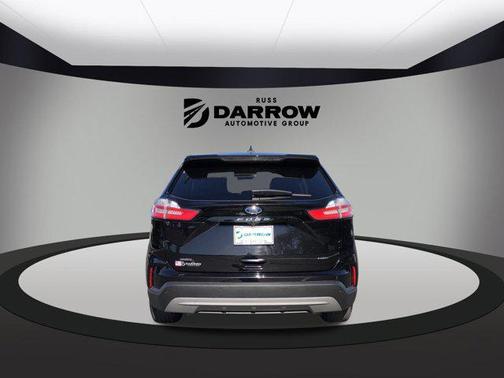 Black 2022 Ford Edge SEL