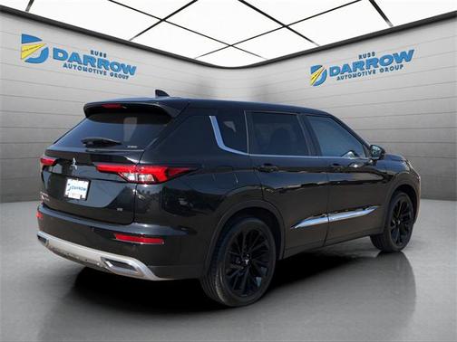 2022 Mitsubishi Outlander SE