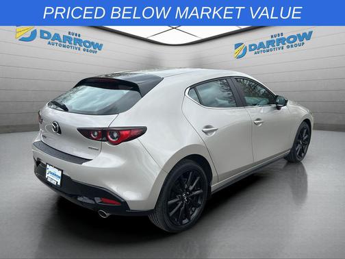 Platinum Quartz Metallic 2024 Mazda Mazda3 2.5 S Select Sport