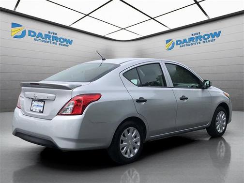 2019 Nissan Versa 1.6 S+