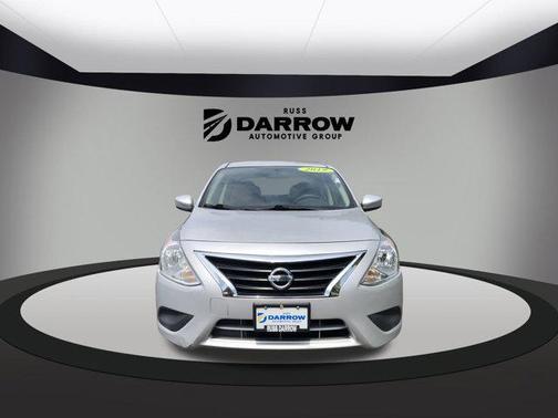 2019 Nissan Versa 1.6 S+
