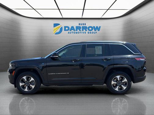 Diamond Black Crystal Pearlcoat 2022 Jeep Grand Cherokee 4xe Base