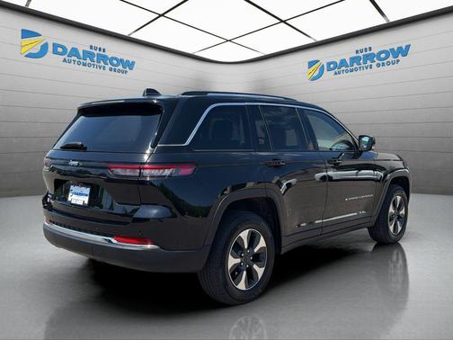 Diamond Black Crystal Pearlcoat 2022 Jeep Grand Cherokee 4xe Base