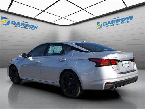 2023 Nissan Altima SR FWD
