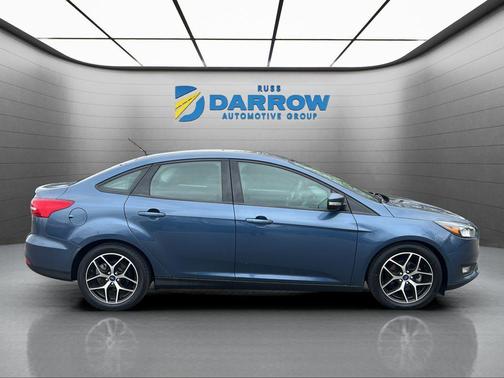 Blue Metallic 2018 Ford Focus SEL