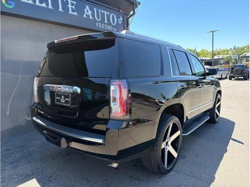 Black 2016 GMC Yukon Denali
