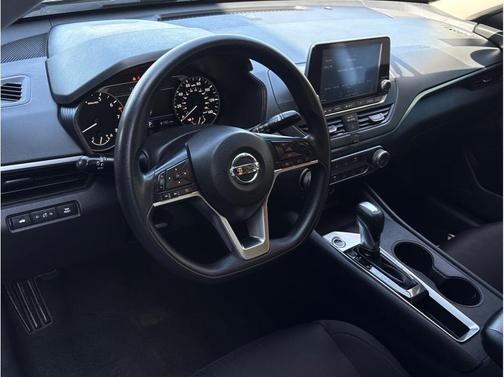 Gun Metallic 2020 Nissan Altima 2.5 S