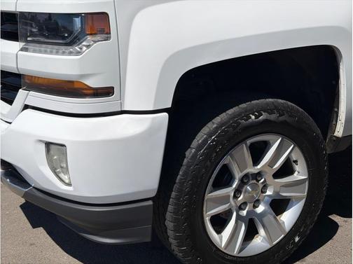 White 2017 Chevrolet Silverado 1500 LT