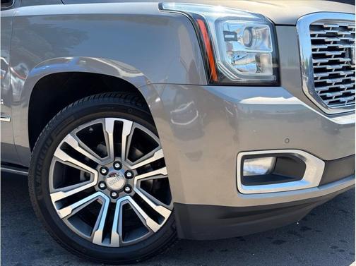 Gray 2019 GMC Yukon Denali