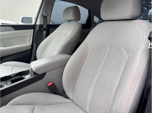 Silver 2019 Hyundai SONATA SEL