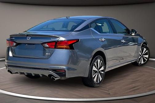 Gun Metallic 2021 Nissan Altima 2.5 SV