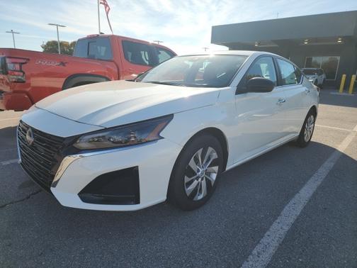 2025 Nissan Altima S