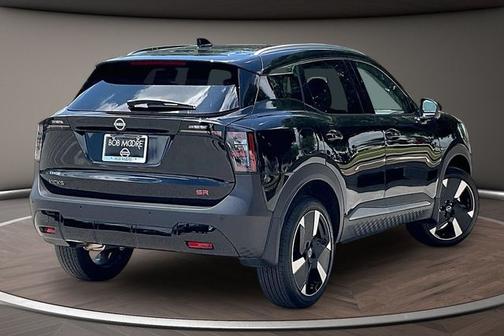 Super Black 2025 Nissan Kicks SR