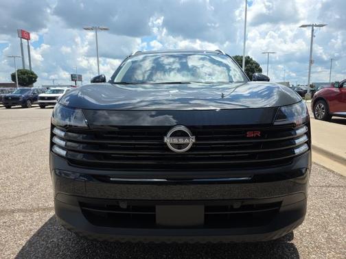 Super Black 2025 Nissan Kicks SR