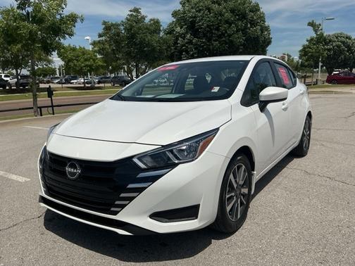 2024 Nissan Versa 1.6 SV
