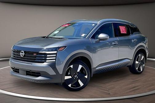 Gun Metallic 2025 Nissan Kicks SR