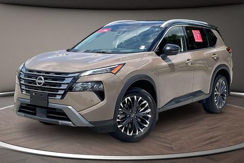 Baja Storm 2025 Nissan Rogue SL