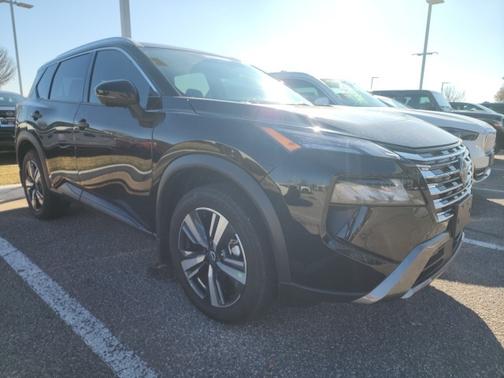 2024 Nissan Rogue SL