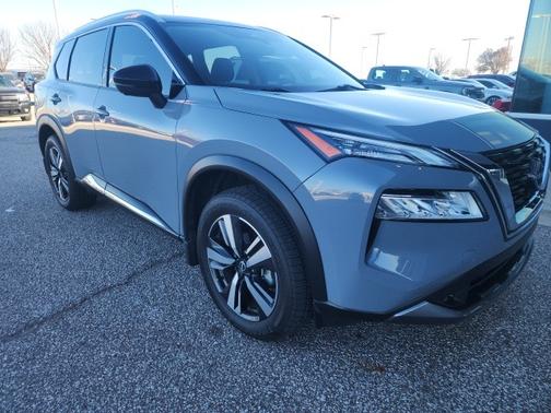 2022 Nissan Rogue SL