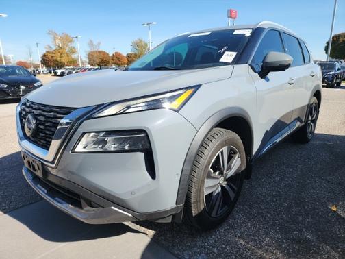 2022 Nissan Rogue SL