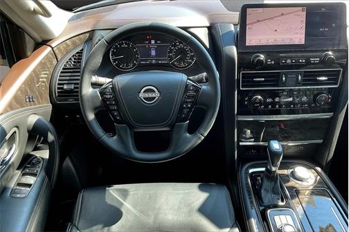 2023 Nissan Armada Platinum