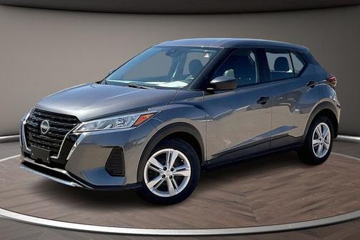 Gun Metallic 2024 Nissan Kicks S