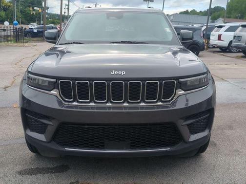 Metallic 2024 Jeep Grand Cherokee Laredo